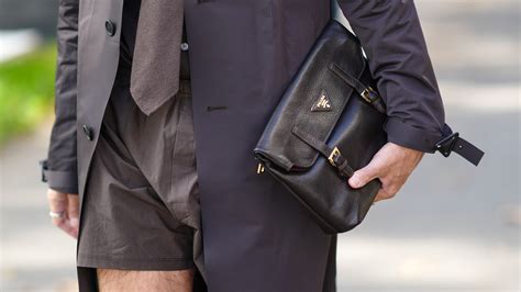 prada accesorios hombre|Accesorios Para Hombres .